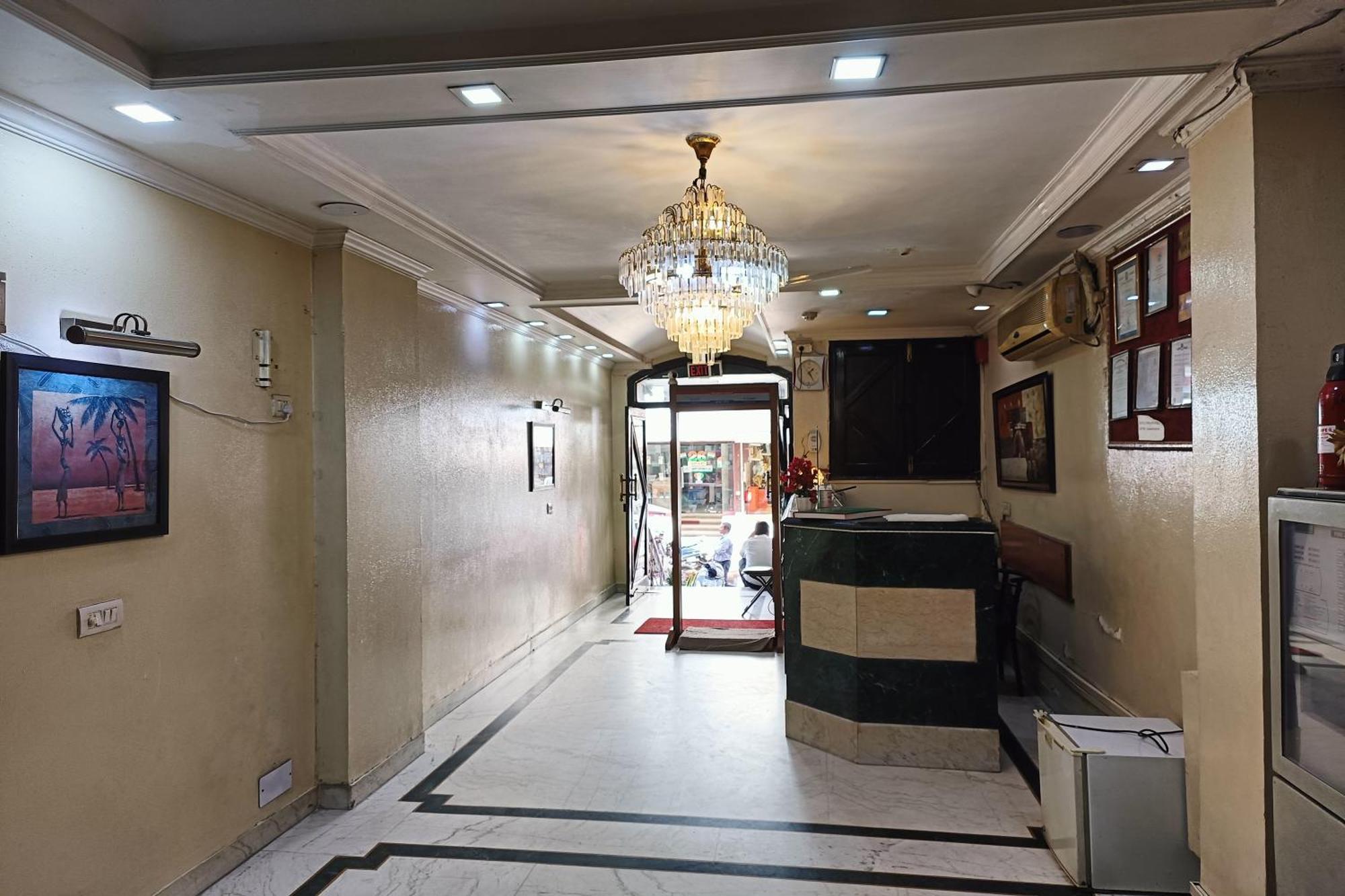 Hotel Indraprastha Delhi Zewnętrze zdjęcie