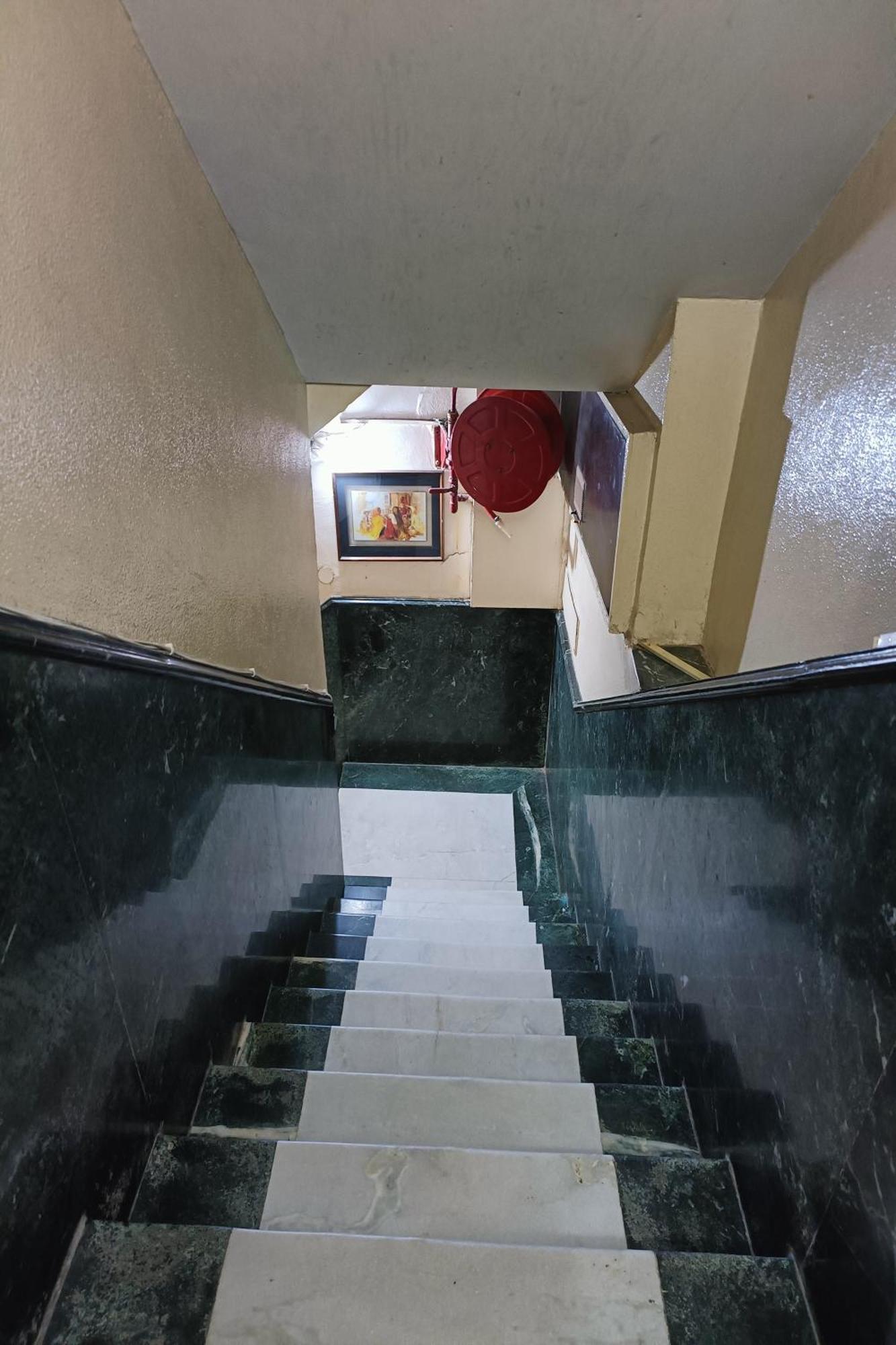 Hotel Indraprastha Delhi Zewnętrze zdjęcie