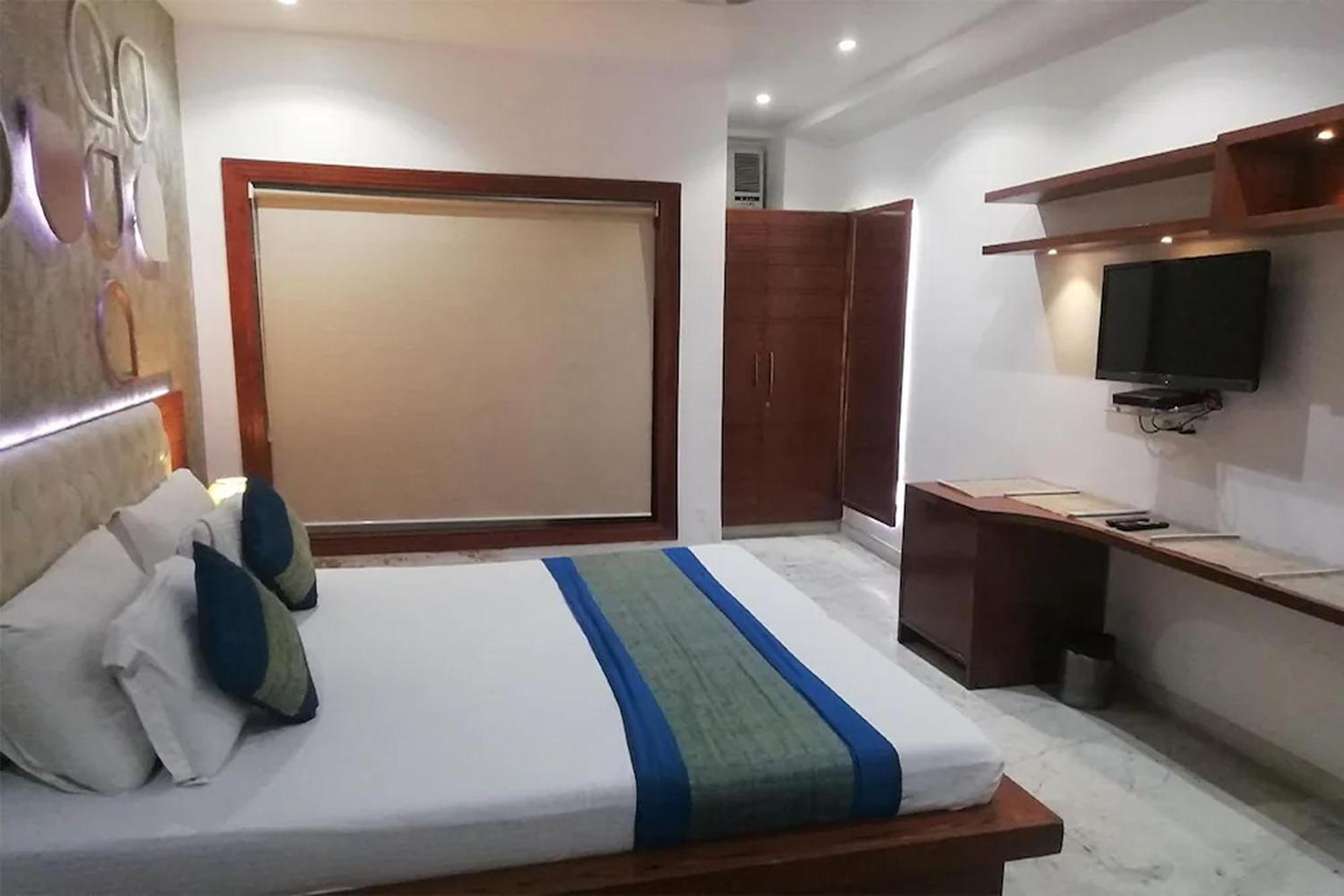Hotel Indraprastha Delhi Zewnętrze zdjęcie
